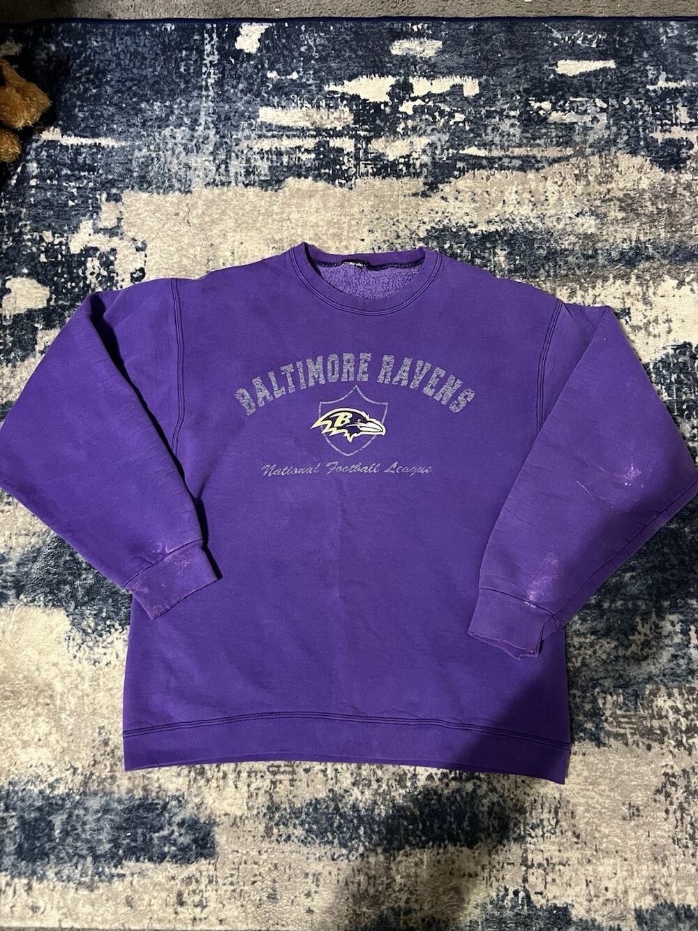 Size L- VTG Logo 7 Baltimore Ravens Crewneck Heavyweight Sweater Distressed